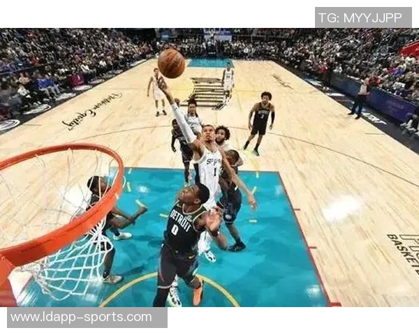 马刺进攻乏力核心战术模糊全队表现松懈难以取胜